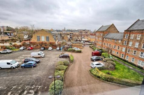 GARDENS AND PARKING