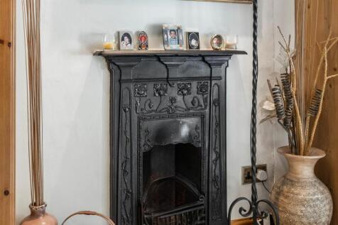 East Lodge 82.jpg
