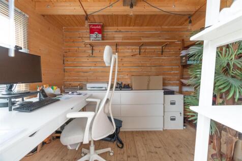 GARDEN ROOM/OFFICE