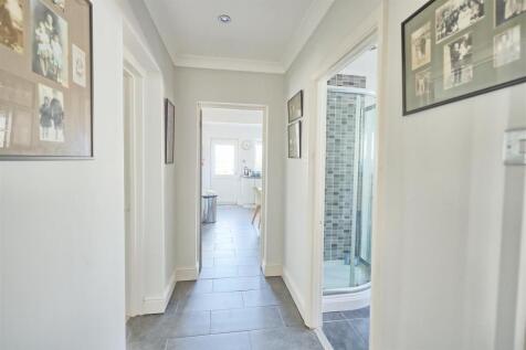 INNER HALLWAY