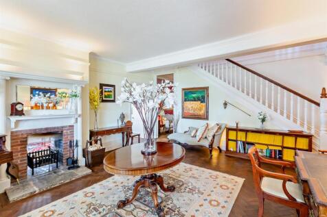 8642288-interior228-800.jpg