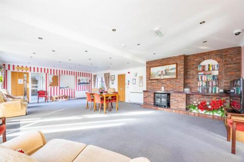 Communal Lounge
