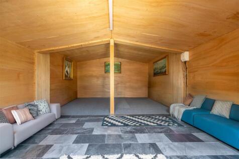 Outbuilding