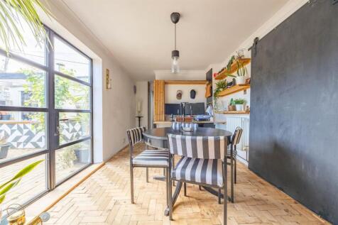 Breakfast Room/Office