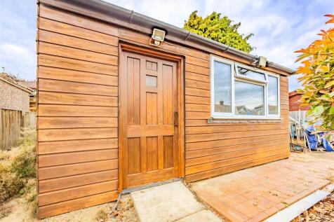 Outbuilding/Shed