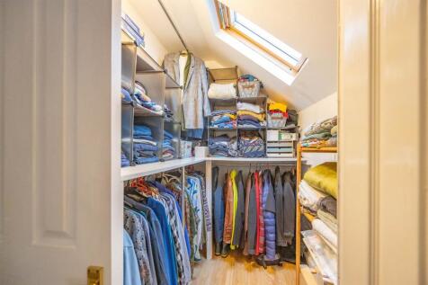 Bedroom 1 Walk In Wardrobe