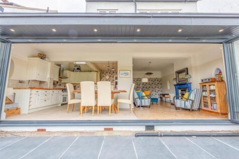 Kitchen/Dining Room/Living Room