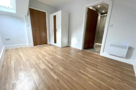 Living Room.jpg