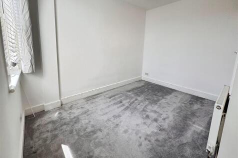 Bedroom.jpg