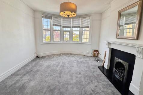 Living Room.jpg