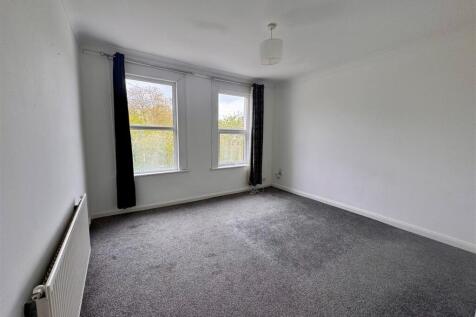 Bedroom1.jpg
