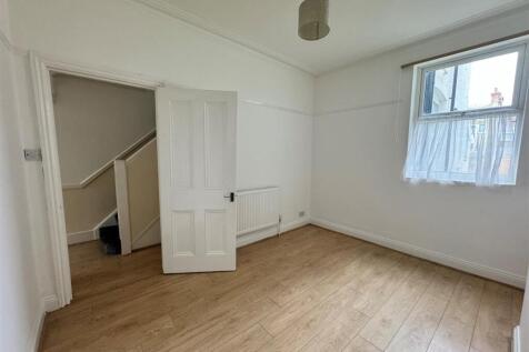 Dining Room.jpg