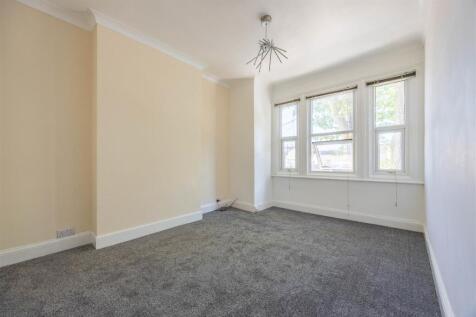Living Room.jpg