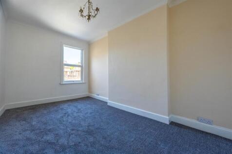 Living Room.jpg