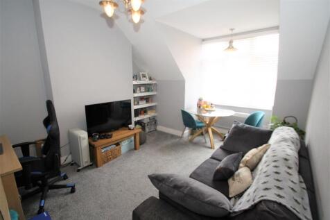 Living Room.JPG