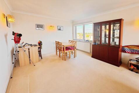 Dining Room.jpg