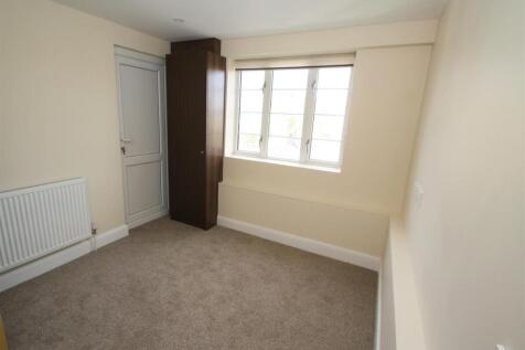 Bedroom 2.jpg