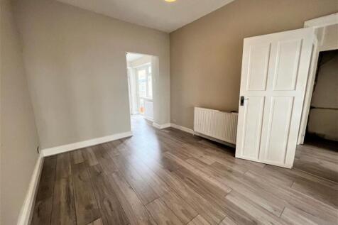 Dining Room.jpg