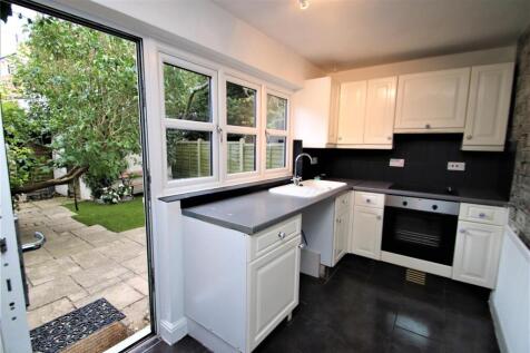 Kitchen.JPG