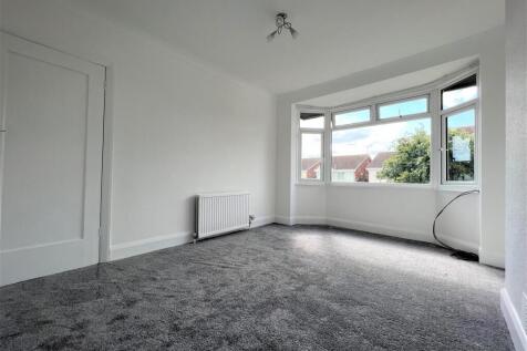 Living Room.jpg