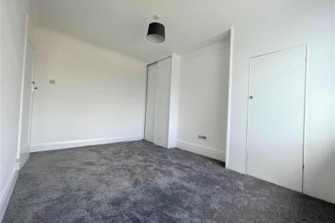 Bedroom.jpg