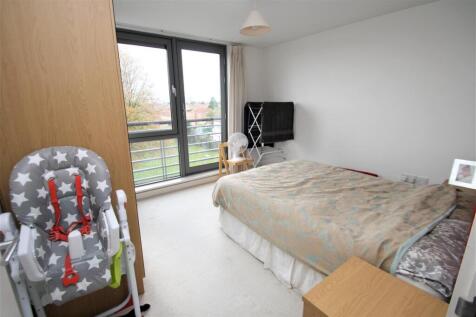 Bedroom1.JPG