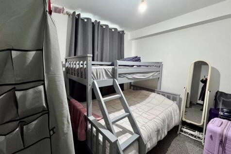 Bedroom2.jpg