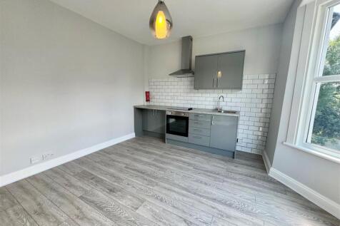 LivingRoom.jpg