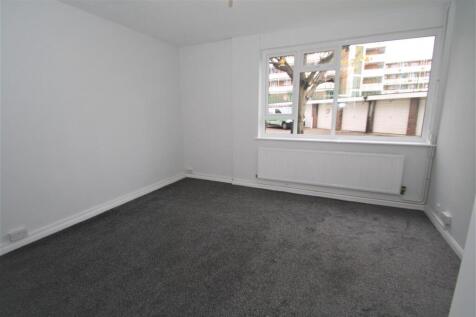 Living Room.jpg