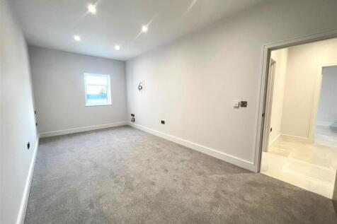 Bedroom1.jpg
