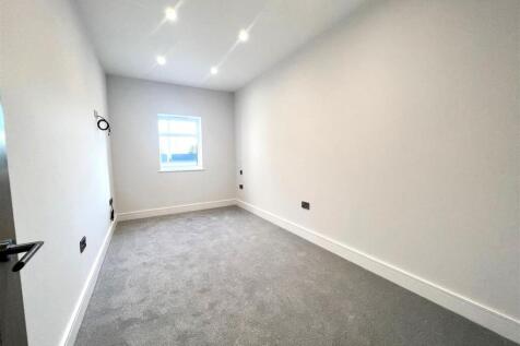 Bedroom.jpg