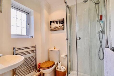 Ensuite Shower Room