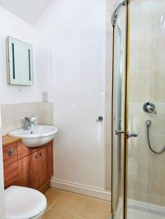 Bedroom 2 Ensuite