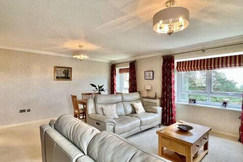 Living Dining Room