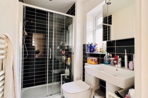 Ensuite Shower Room