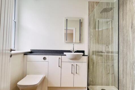 Ensuite Shower Room