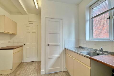 42 Belvedere Road Kitchen