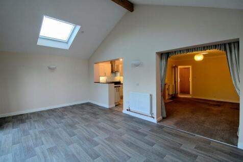Living/ Dining area