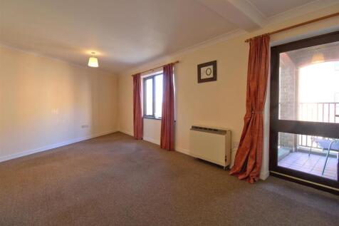 Lounge/Dining area