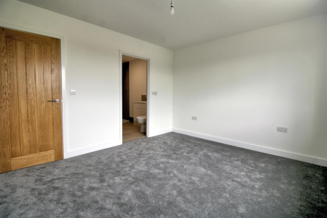 Master Bedroom1