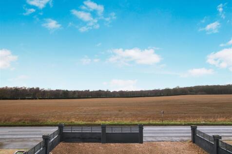 Front of property view