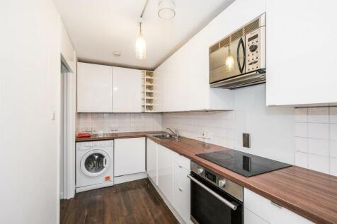 15 Harefield House-15_web.jpg