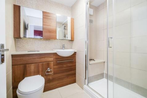 15 Harefield House-4_web.jpg