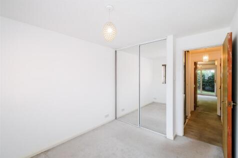 53 Maple Gate_2-6.jpg