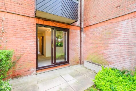 53 Maple Gate_2-18.jpg