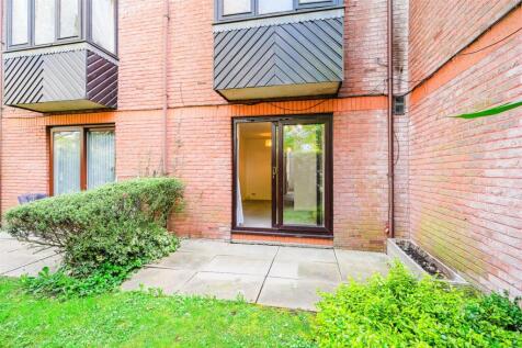 53 Maple Gate_2-19.jpg