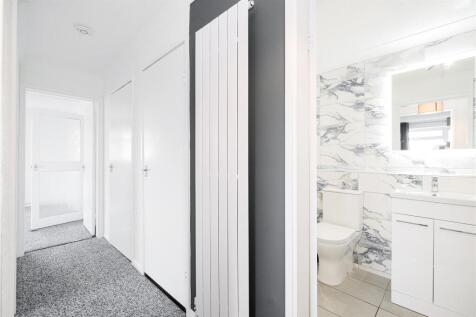Lynwood Close-3.jpg