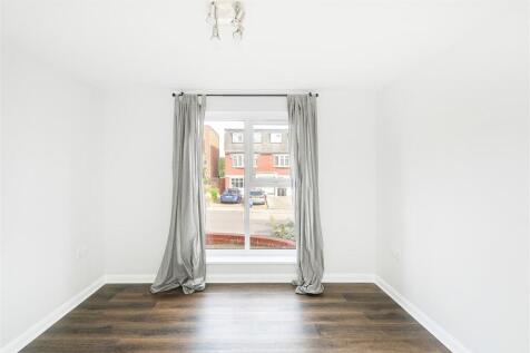 Palmerston Court-11.jpg
