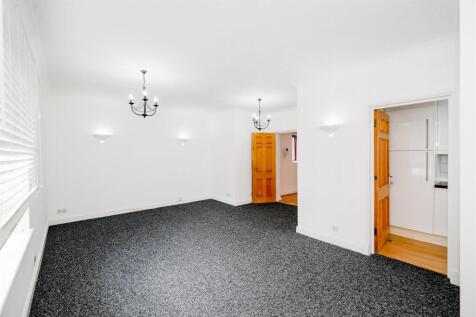 4 Parr Lodge-19.jpg