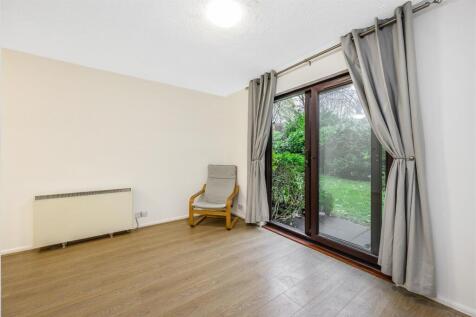 42 Maple Gate-12.jpg